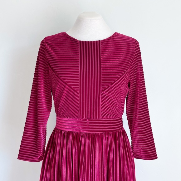 Copper Key Berry Velvet Stripe Dress - Picture 2 of 11